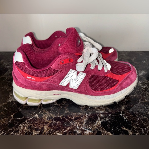New Balance 2002R - Picture 5 of 6